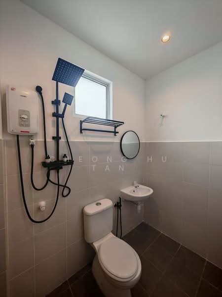 2-storey Terraced House for Rent in Seremban (Negeri Sembilan) - Cheong Hu Tan - Bathroom - PropertyGuru.com.my