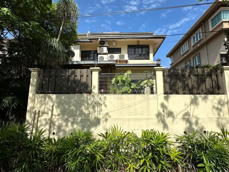 Rumah Teres 2.5 Tingkat untuk Dijual di Bandar Utama (Selangor) - Calvin Law - Exterior - PropertyGuru.com.my