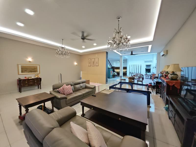 Rumah Teres untuk Dijual di Temasya Glenmarie (Glenmarie) - RL Han - Living Room - PropertyGuru.com.my