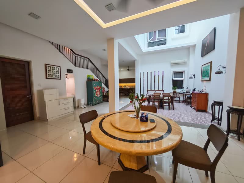 Rumah Teres untuk Dijual di Temasya Glenmarie (Glenmarie) - RL Han - Dining Room - PropertyGuru.com.my