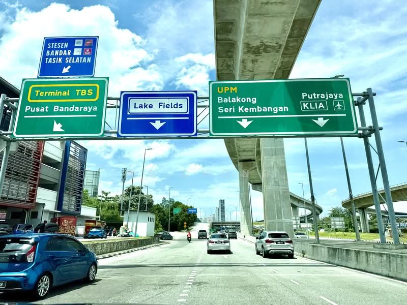 Rumah Teres 3 Tingkat untuk Dijual di Lake Fields (Sungai Besi) - Ws Chong - PropertyGuru.com.my