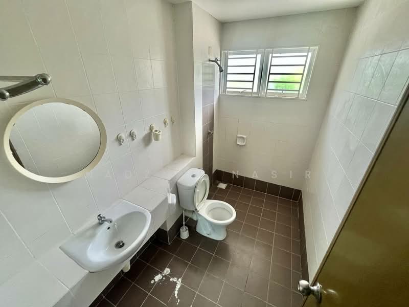 2-storey Terraced House for Sale in Bandar Teknologi Kajang (Kajang) - Nadzmie Nasir - Bathroom - PropertyGuru.com.my
