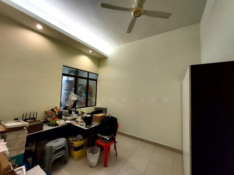 2-storey Terraced House for Sale in Bandar Puteri Puchong (Puchong) - Shanice Low - Study - PropertyGuru.com.my