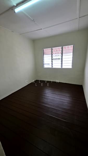 Rumah Teres 2 Tingkat untuk Dijual di Kampung Ulu Tiram (Ulu Tiram) - Calvin Lee - Interior - PropertyGuru.com.my