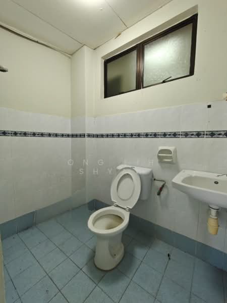Kondominium untuk Dijual di Skudai Villa - Ong Lih Shyan - Bathroom - PropertyGuru.com.my