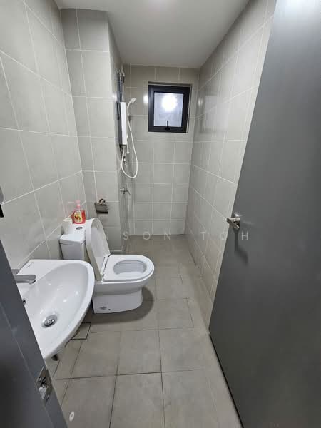 Servis Apartment untuk Disewa di M Arisa - Jenson Toh - Bathroom - PropertyGuru.com.my