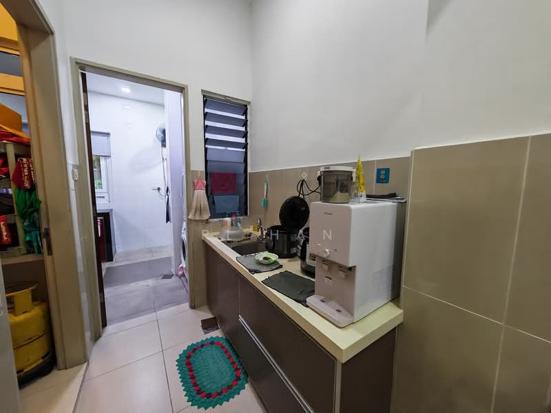 Rumah Teres 2 Tingkat untuk Dijual di Temasya Glenmarie (Glenmarie) - RL Han - Kitchen - PropertyGuru.com.my