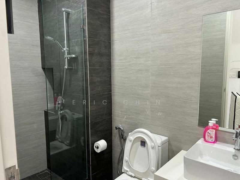 Service Residence for Sale at Trion 2 @ KL - Eric Chin - Bathroom - PropertyGuru.com.my