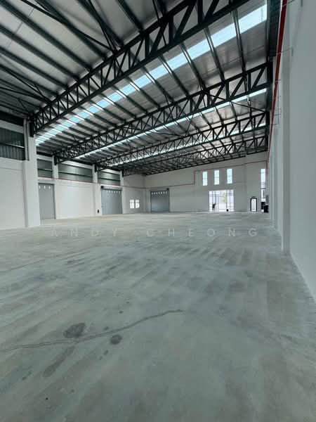 Warehouse for Rent in Johor Bahru (Johor) - Andy Cheong - Interior - PropertyGuru.com.my