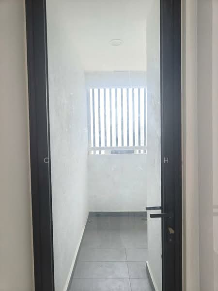 Kondominium untuk Disewa di Avara - Cammie Loh - Balcony - PropertyGuru.com.my