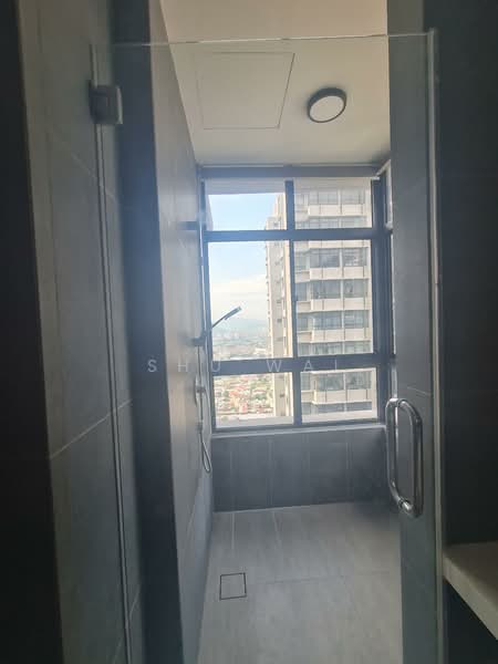 Servis Apartment untuk Disewa di Astoria Ampang - Shu Wai - Bathroom - PropertyGuru.com.my