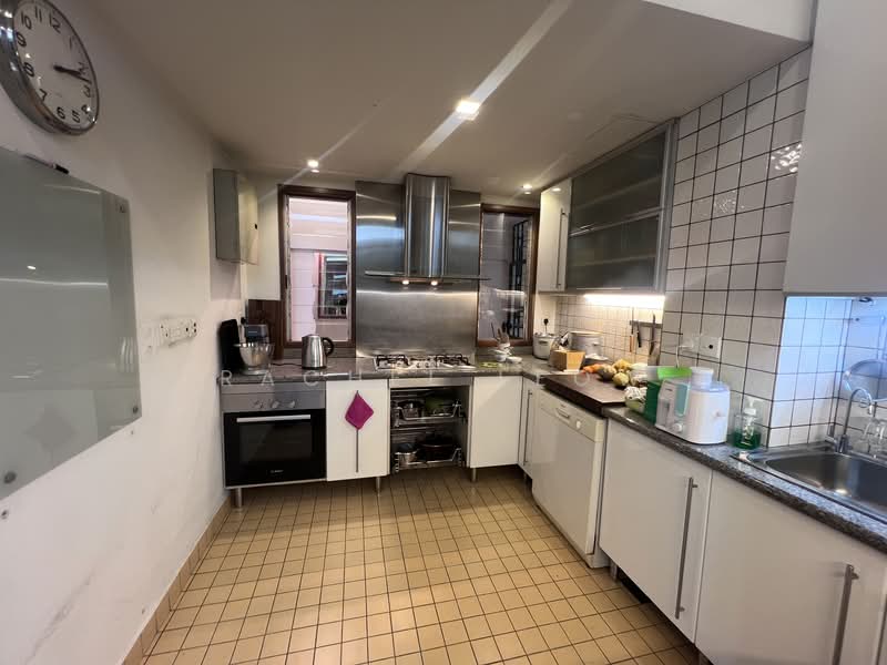 Condominium for Sale at Maxwell Towers - Rachel Leow - Kitchen - PropertyGuru.com.my