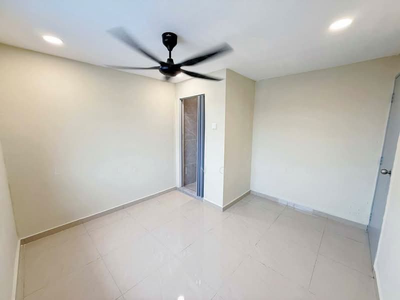 2-storey Terraced House for Sale in Bandar Seri Alam (Masai) - Loong Hing Liong - Interior - PropertyGuru.com.my