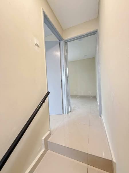 2-storey Terraced House for Sale in Bandar Seri Alam (Masai) - Loong Hing Liong - Corridor - PropertyGuru.com.my