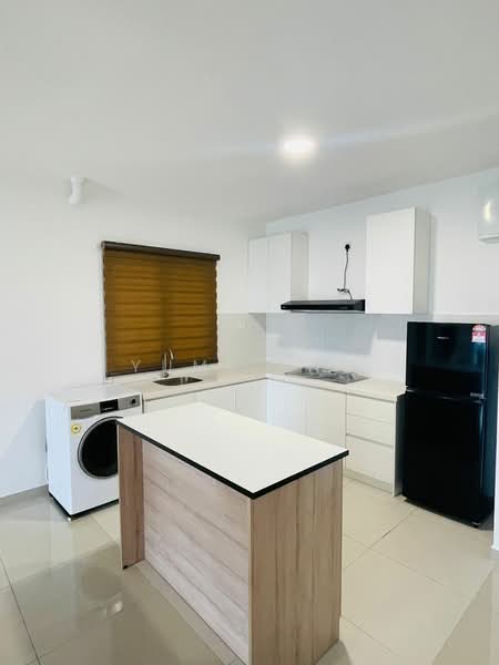 Service Residence for Rent at Huni @ Eco Ardence - Yumi Ang - Kitchen - PropertyGuru.com.my