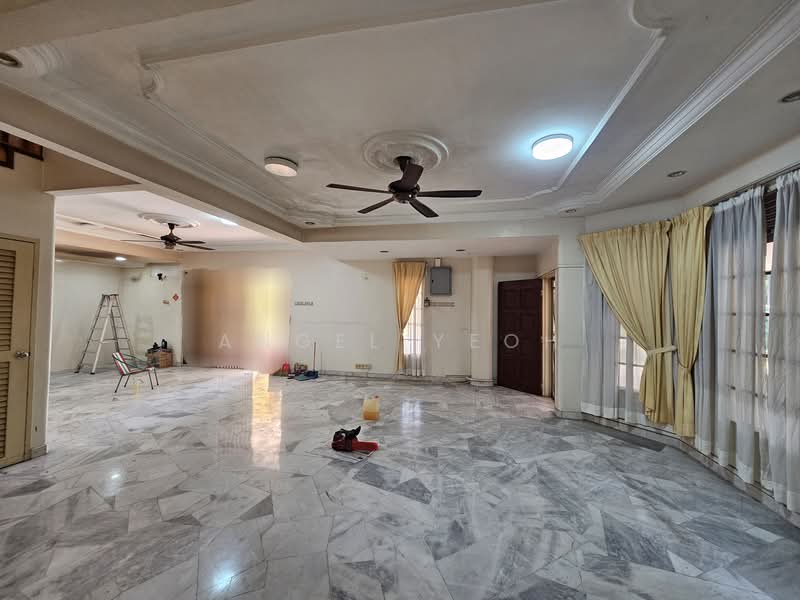 2-storey Terraced House for Sale in Alam Damai (Cheras) - Angel Yeoh - Living Room - PropertyGuru.com.my