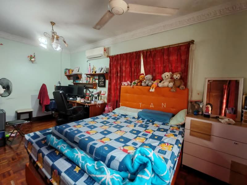 Rumah Banglo untuk Dijual di Usj 2 (Subang Jaya) - Janet Tan - Bedroom - PropertyGuru.com.my