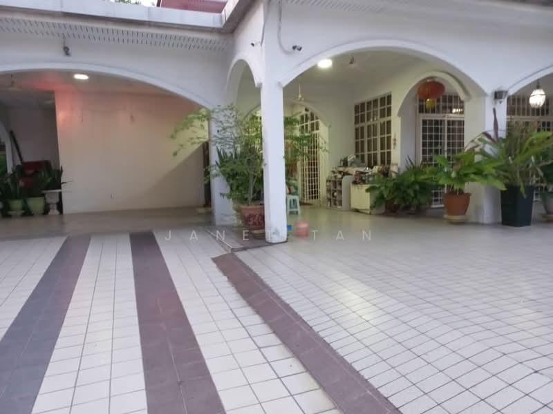 Rumah Banglo untuk Dijual di Usj 2 (Subang Jaya) - Janet Tan - Exterior - PropertyGuru.com.my