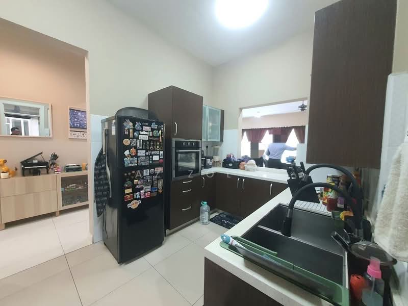 Condominium for Sale at Surian Residences - Azizol . - Kitchen - PropertyGuru.com.my