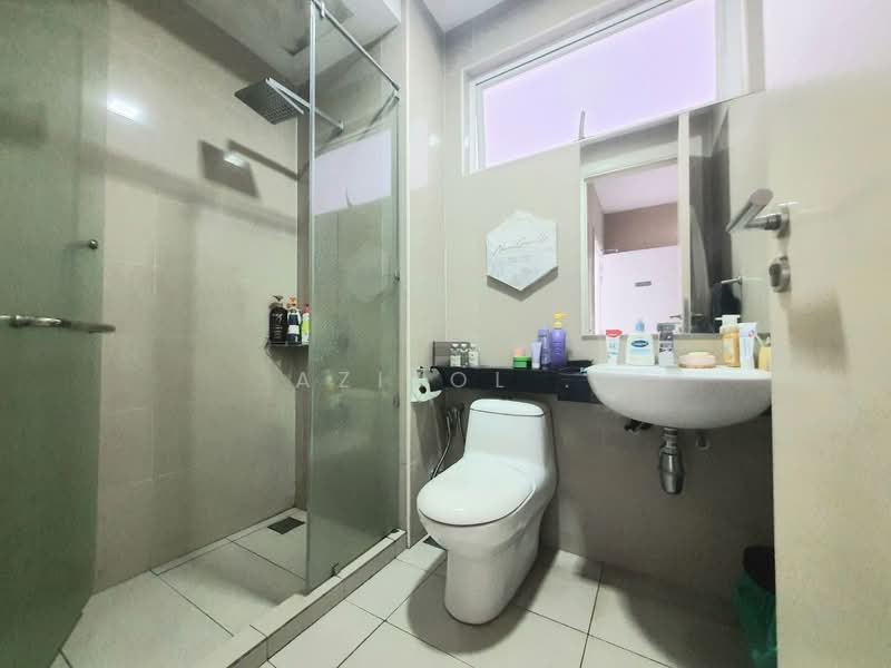 Condominium for Sale at Surian Residences - Azizol . - Bathroom - PropertyGuru.com.my