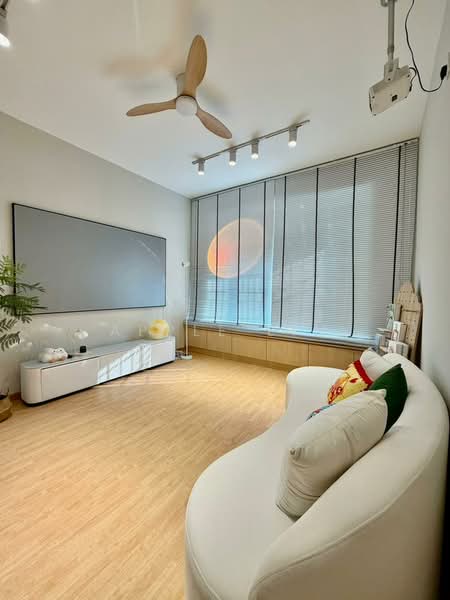 Condominium for Sale at Perdana Puri - Apple Lim - Living Room - PropertyGuru.com.my