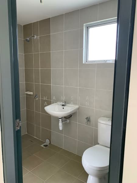2-storey Terraced House for Sale in Dengkil (Selangor) - SHAMSIAH AJMAIN - Bathroom - PropertyGuru.com.my