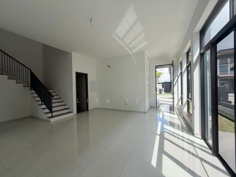 Semi-Detached House for Sale in Iskandar Puteri (Nusajaya) (Johor) - Lisa Yeo - Living Room - PropertyGuru.com.my