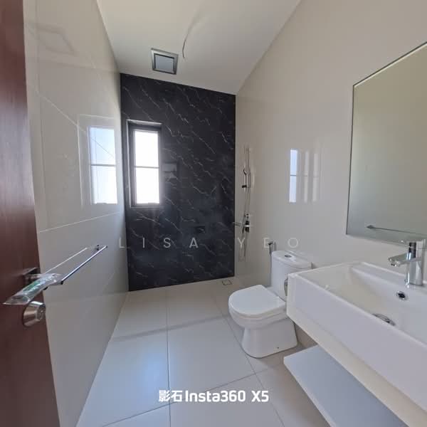 Semi-Detached House for Sale in Iskandar Puteri (Nusajaya) (Johor) - Lisa Yeo - Bathroom - PropertyGuru.com.my