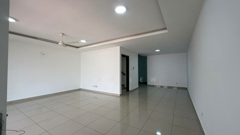 2-storey Terraced House for Sale in Kajang (Selangor) - Miko Lew - Living Room - PropertyGuru.com.my