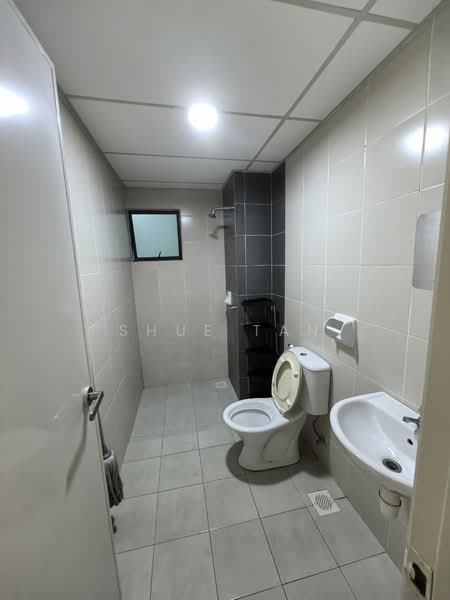 Pangsapuri untuk Disewa di Pangsapuri Seruling - Shue Tan - Bathroom - PropertyGuru.com.my