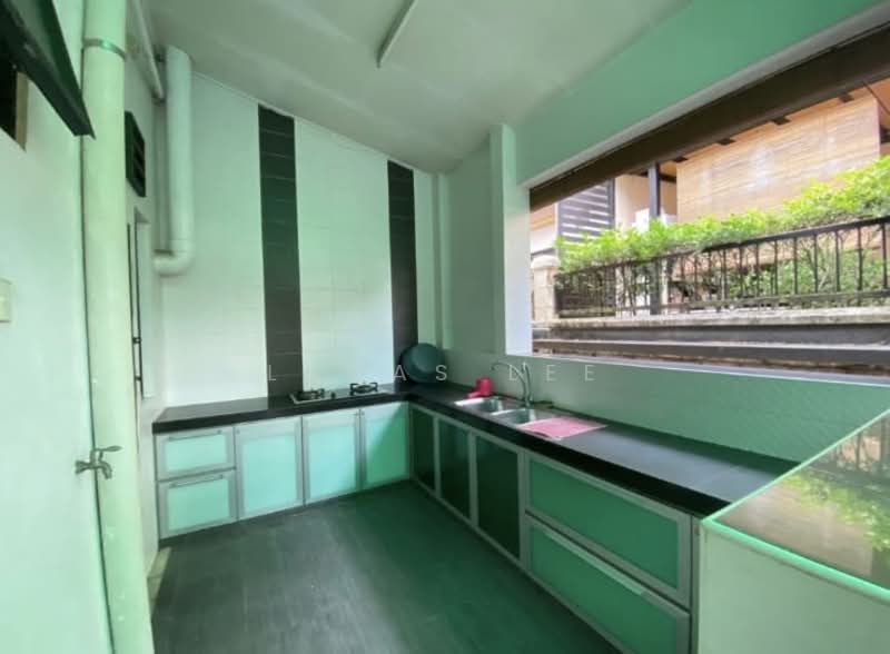 Rumah Berkembar untuk Dijual di Austin Heights (Tebrau) - Lucas Lee - Kitchen - PropertyGuru.com.my