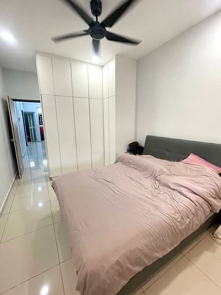 1-storey Terraced House for Sale in Bandar Baru Permas Jaya (Permas Jaya) - Pauline Goh - Bedroom - PropertyGuru.com.my