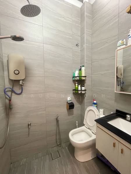 1-storey Terraced House for Sale in Bandar Baru Permas Jaya (Permas Jaya) - Pauline Goh - Bathroom - PropertyGuru.com.my