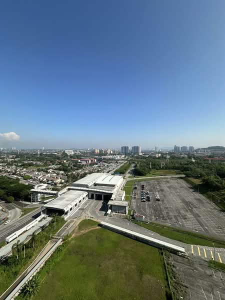 Service Residence for Sale at Parkland Residence - Grant Yip - PropertyGuru.com.my