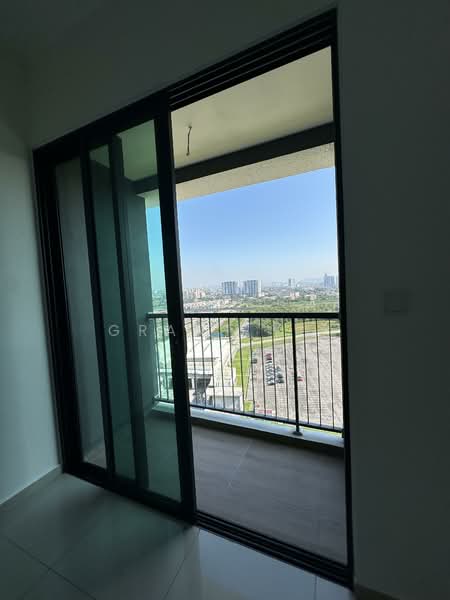 Service Residence for Sale at Parkland Residence - Grant Yip - PropertyGuru.com.my