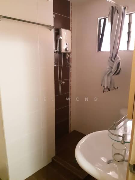 Kondominium untuk Dijual di Villa Putra - Mel Wong - Bathroom - PropertyGuru.com.my