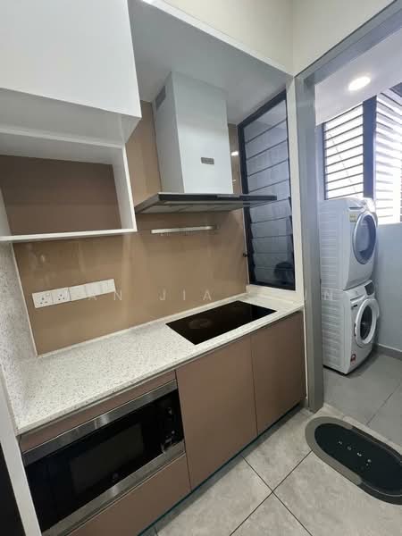 Servis Apartment untuk Disewa di Millerz Square - Wan Jia Shun - Kitchen - PropertyGuru.com.my