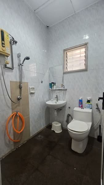 Terraced House for Sale in Alam Damai (Cheras) - Willie Teng - Bathroom - PropertyGuru.com.my