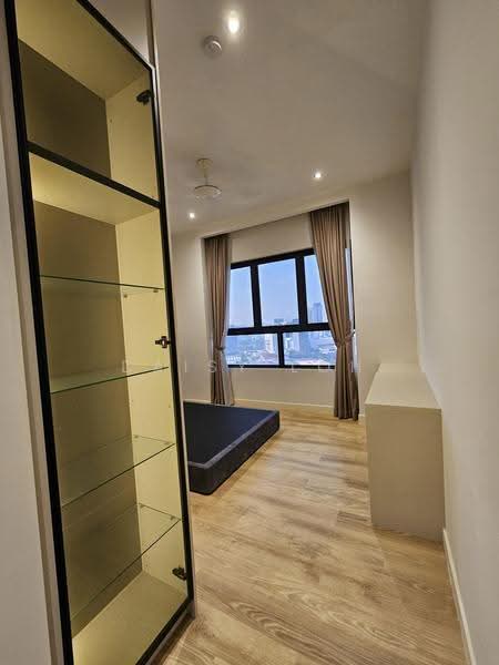 Service Residence for Sale at Atwater : Service Residences - Daisy Loh - Bedroom - PropertyGuru.com.my