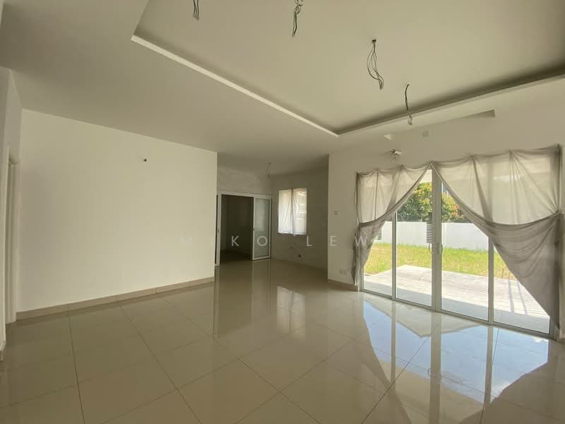 Rumah Berkembar untuk Dijual di Bandar Sungai Long (Selangor) - Miko Lew - PropertyGuru.com.my