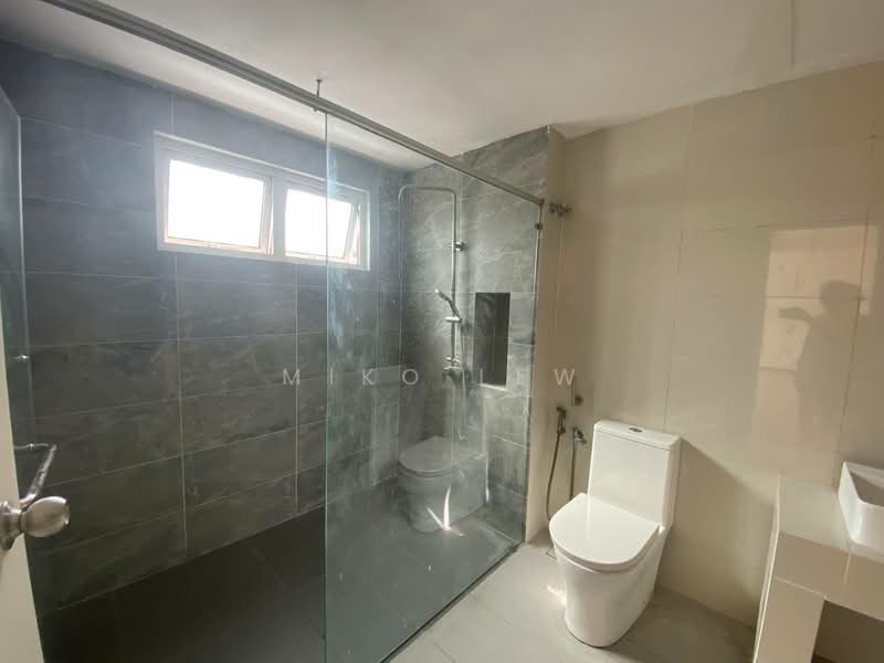 Rumah Berkembar untuk Dijual di Bandar Sungai Long (Selangor) - Miko Lew - PropertyGuru.com.my