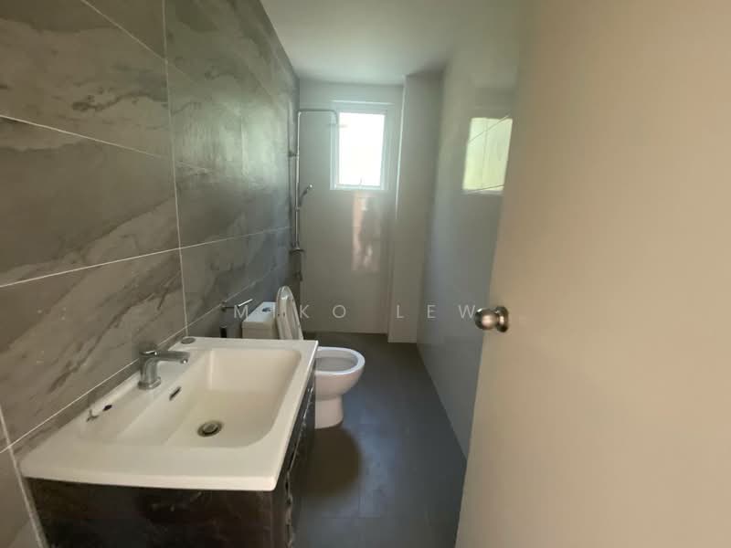 Rumah Berkembar untuk Dijual di Bandar Sungai Long (Selangor) - Miko Lew - PropertyGuru.com.my