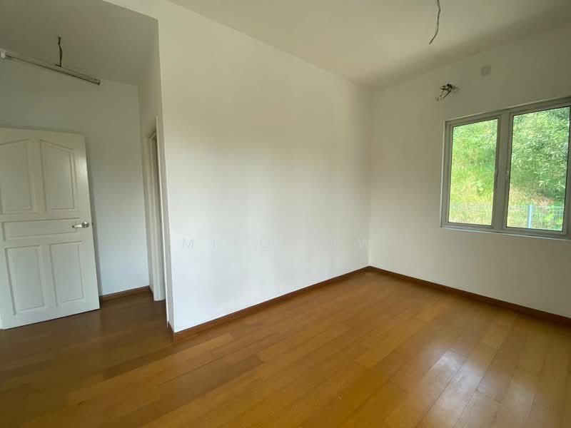 Rumah Berkembar untuk Dijual di Bandar Sungai Long (Selangor) - Miko Lew - PropertyGuru.com.my
