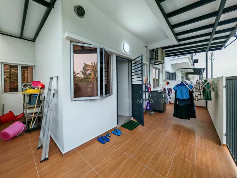 Townhouse for Sale in Port Klang (Pelabuhan Klang) (Selangor) - Fazri Omar - Exterior - PropertyGuru.com.my