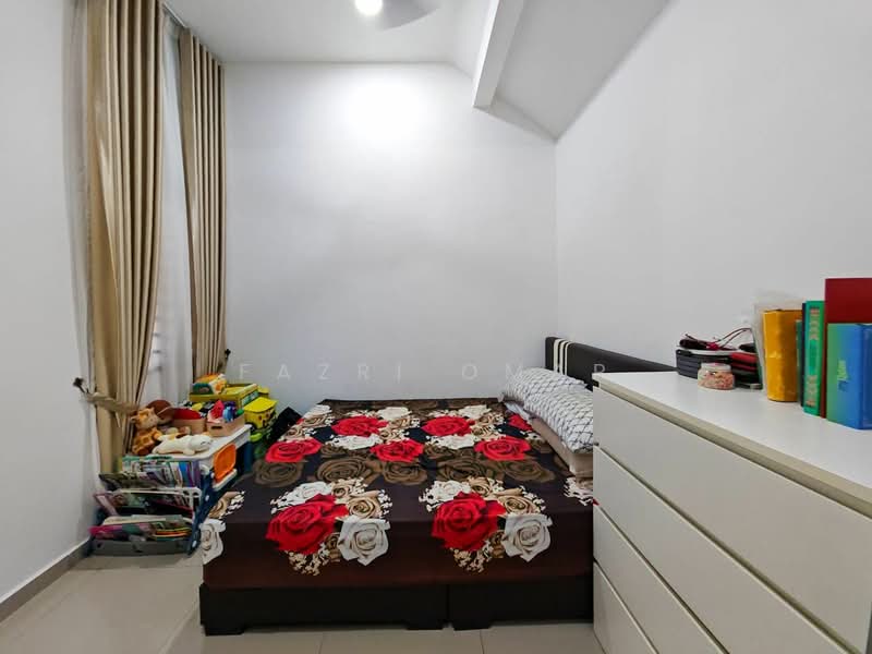 Townhouse for Sale in Port Klang (Pelabuhan Klang) (Selangor) - Fazri Omar - Bedroom - PropertyGuru.com.my