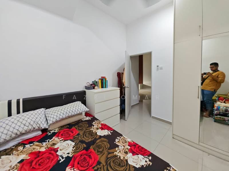 Townhouse for Sale in Port Klang (Pelabuhan Klang) (Selangor) - Fazri Omar - Bedroom - PropertyGuru.com.my