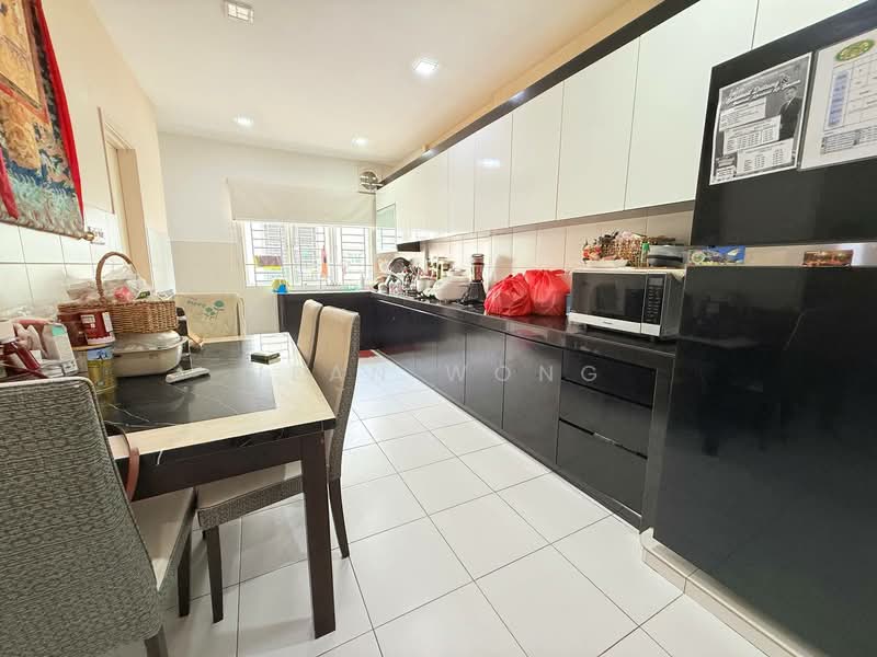 Apartment for Sale at Nusa Heights (Nusa Puncak) - Jean Wong - Kitchen - PropertyGuru.com.my