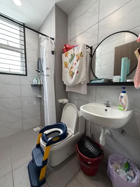 Servis Apartment untuk Dijual di SKS Habitat - Pauline Goh - Bathroom - PropertyGuru.com.my