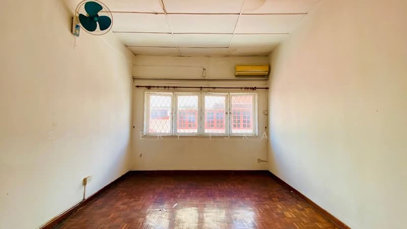 Untuk Dijual - Taman Permata