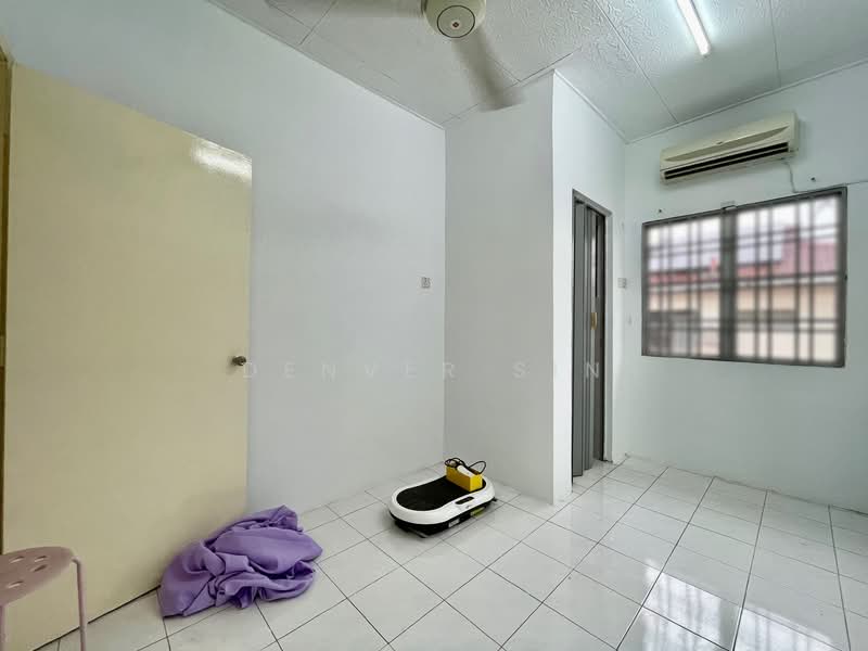 Rumah Teres 2 Tingkat untuk Dijual di Taman Taming Ria (Balakong) - Denver Sin - PropertyGuru.com.my